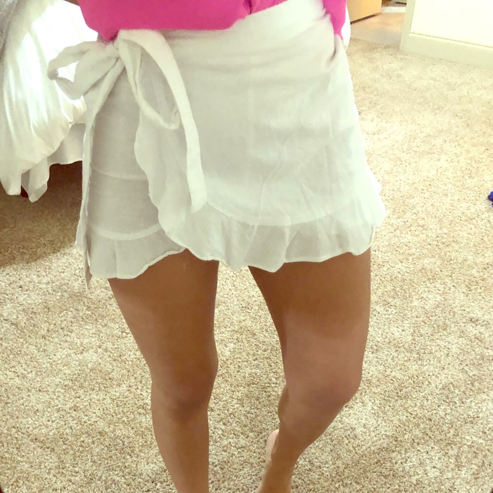 White skort